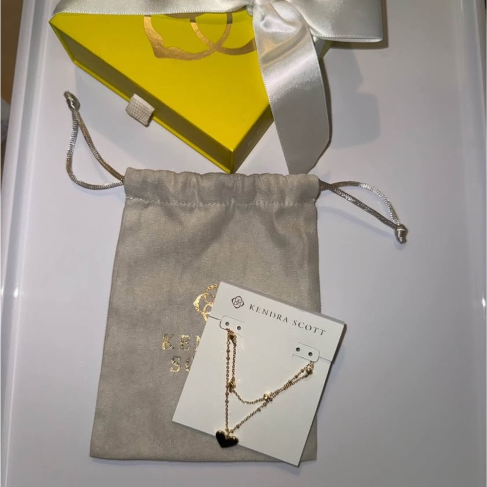 Kendra Scott Ari Heart Necklace